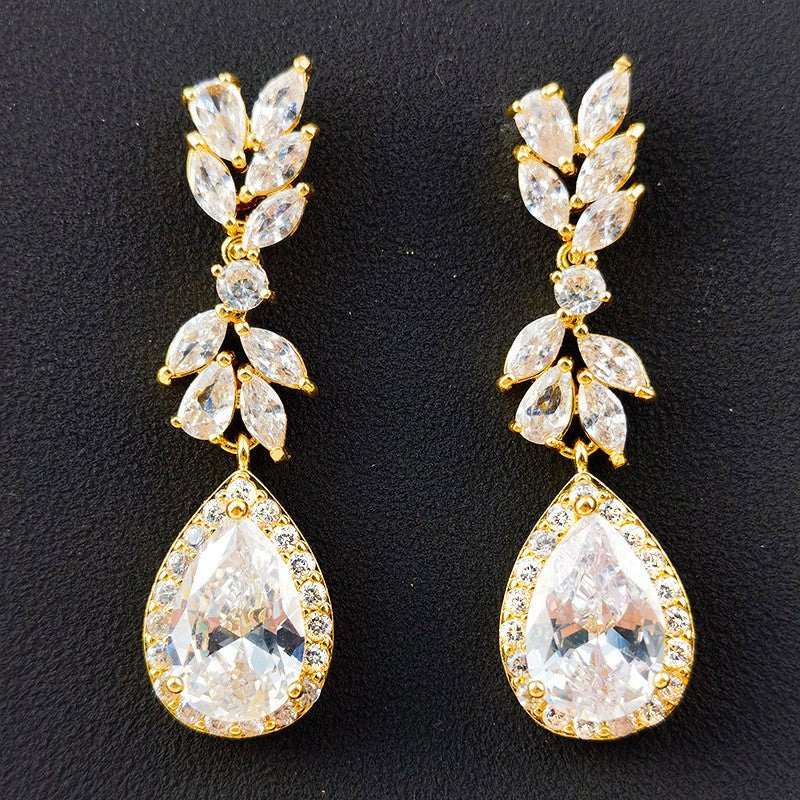 Zircon pearl earrings