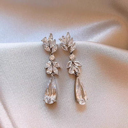 Zircon pearl earrings