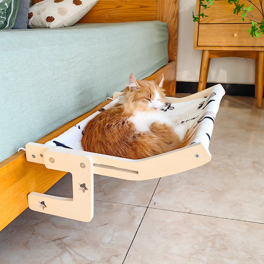 Cozy hammock for cats