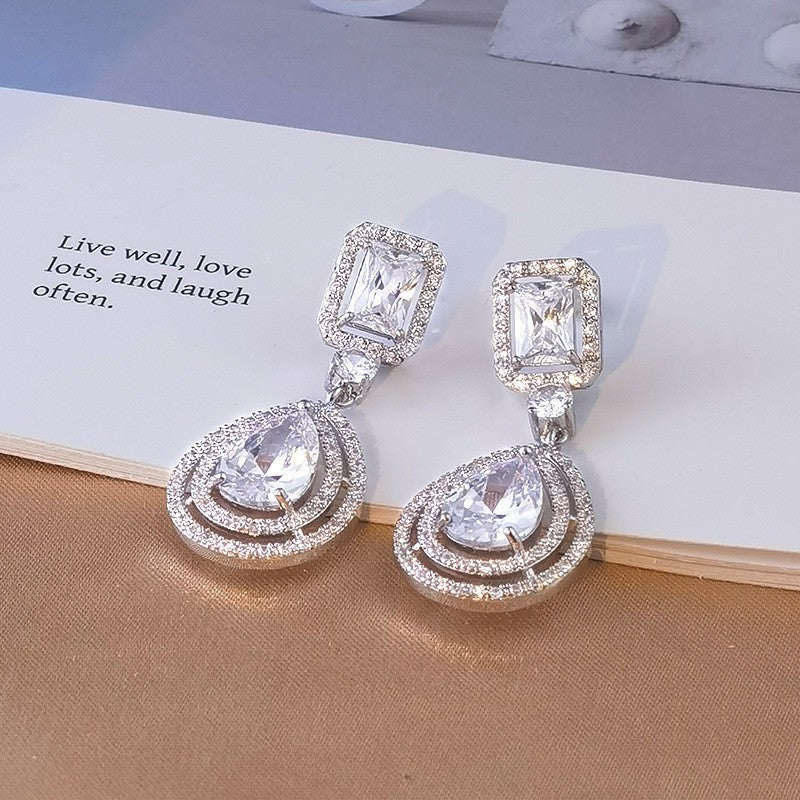 Zircon pearl earrings