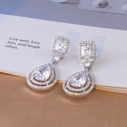 Zircon pearl earrings